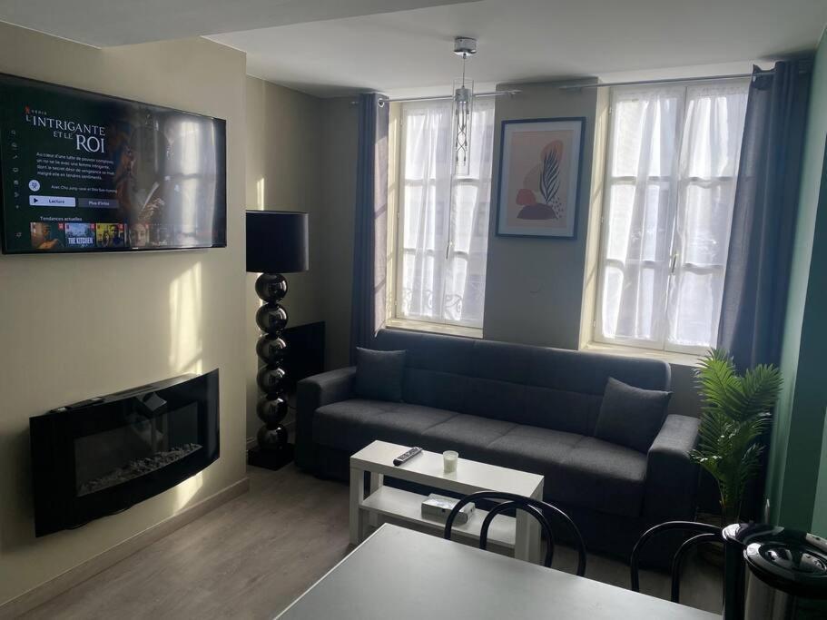 Appartement 3 - Hyper Centre - 1 A 4 Personnes Douai Luaran gambar