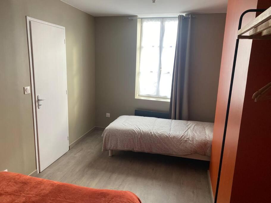 Appartement 3 - Hyper Centre - 1 A 4 Personnes Douai Luaran gambar